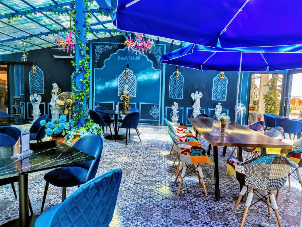 Beach Walk Boutique Resort Bangsaen Exterior foto