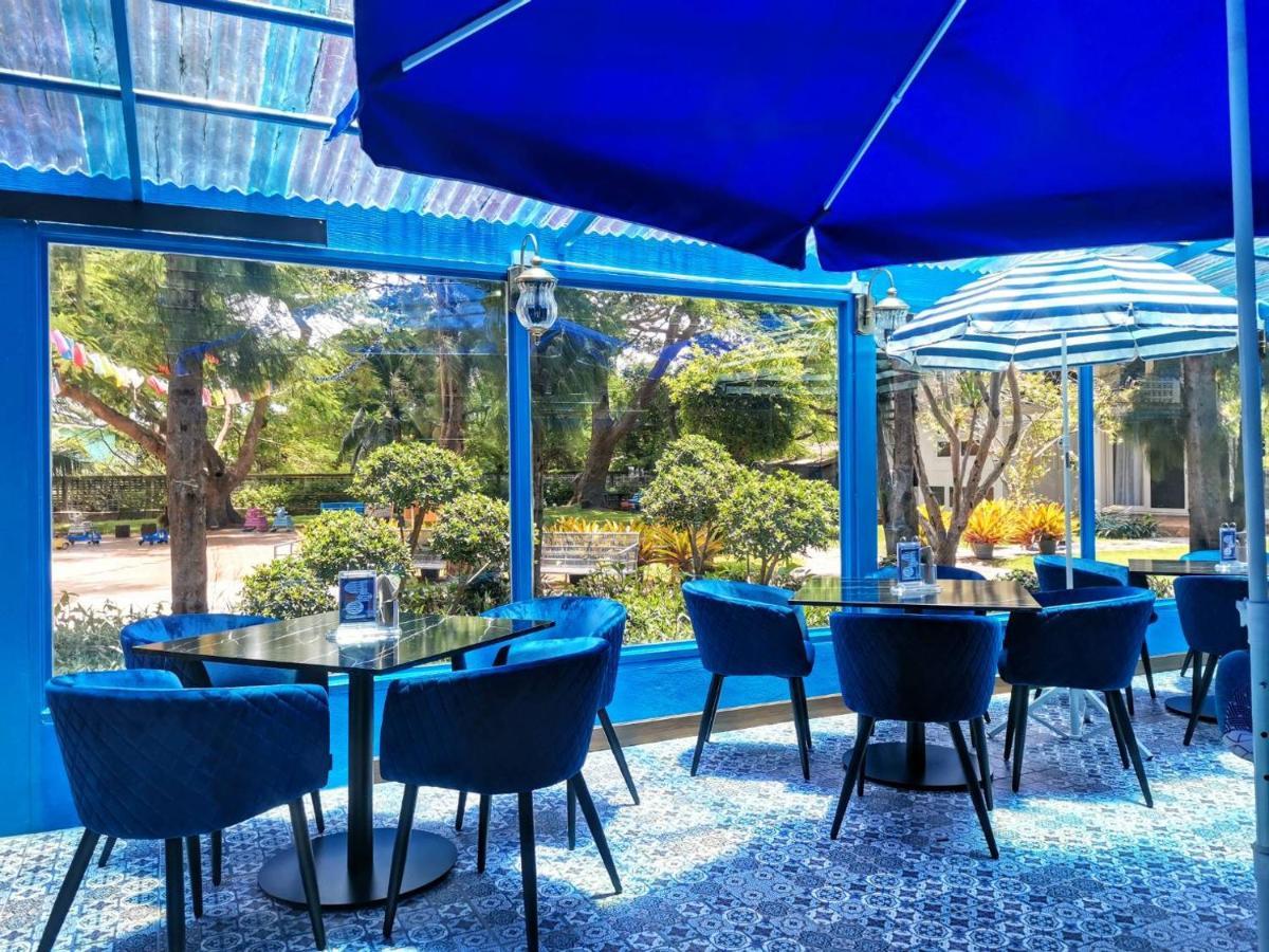 Beach Walk Boutique Resort Bangsaen Exterior foto