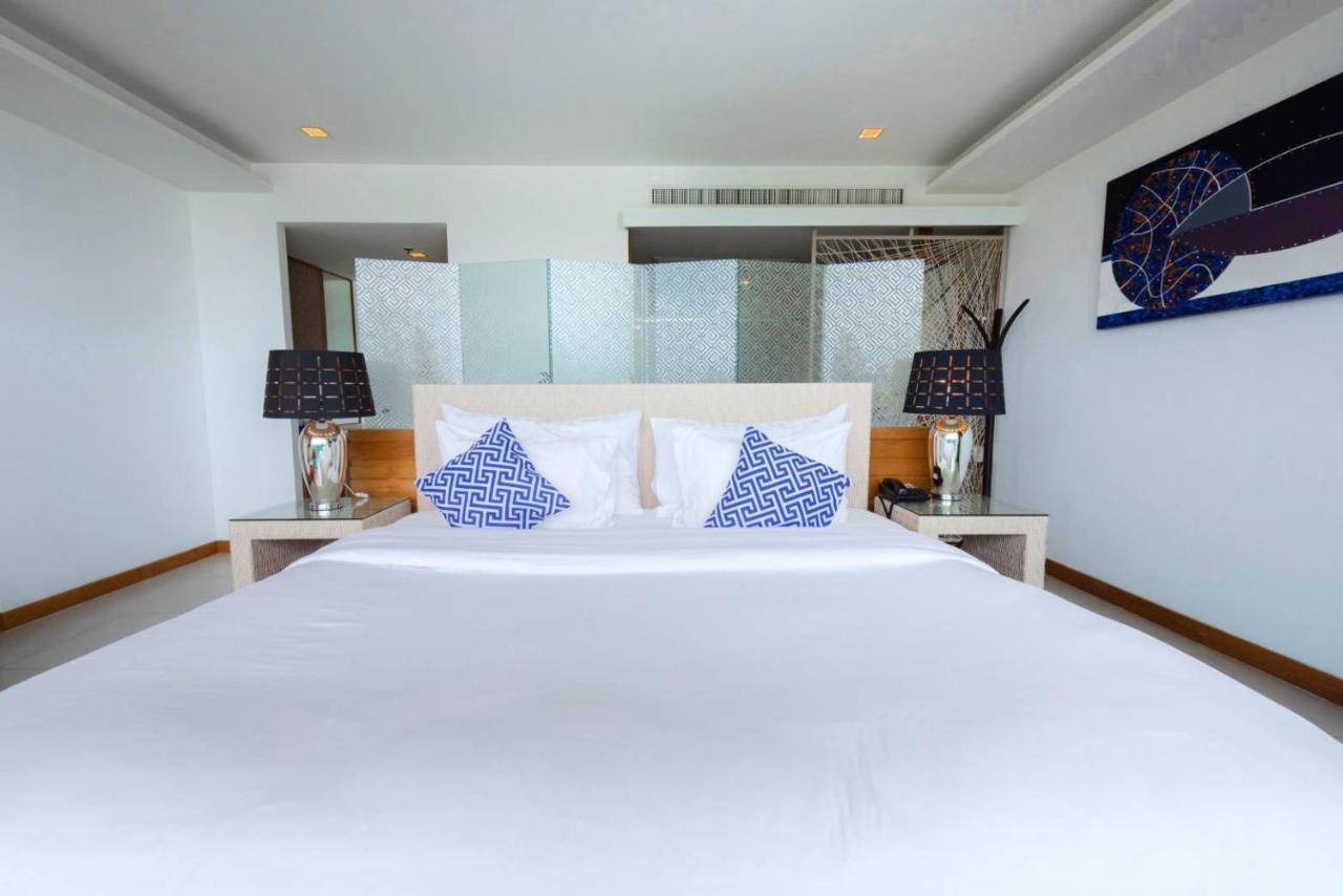 Beach Walk Boutique Resort Bangsaen Exterior foto