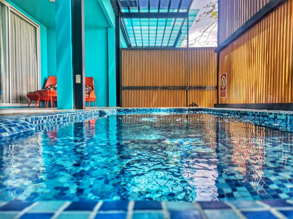 Beach Walk Boutique Resort Bangsaen Exterior foto