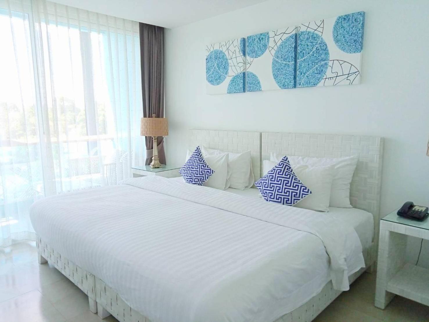 Beach Walk Boutique Resort Bangsaen Habitación foto