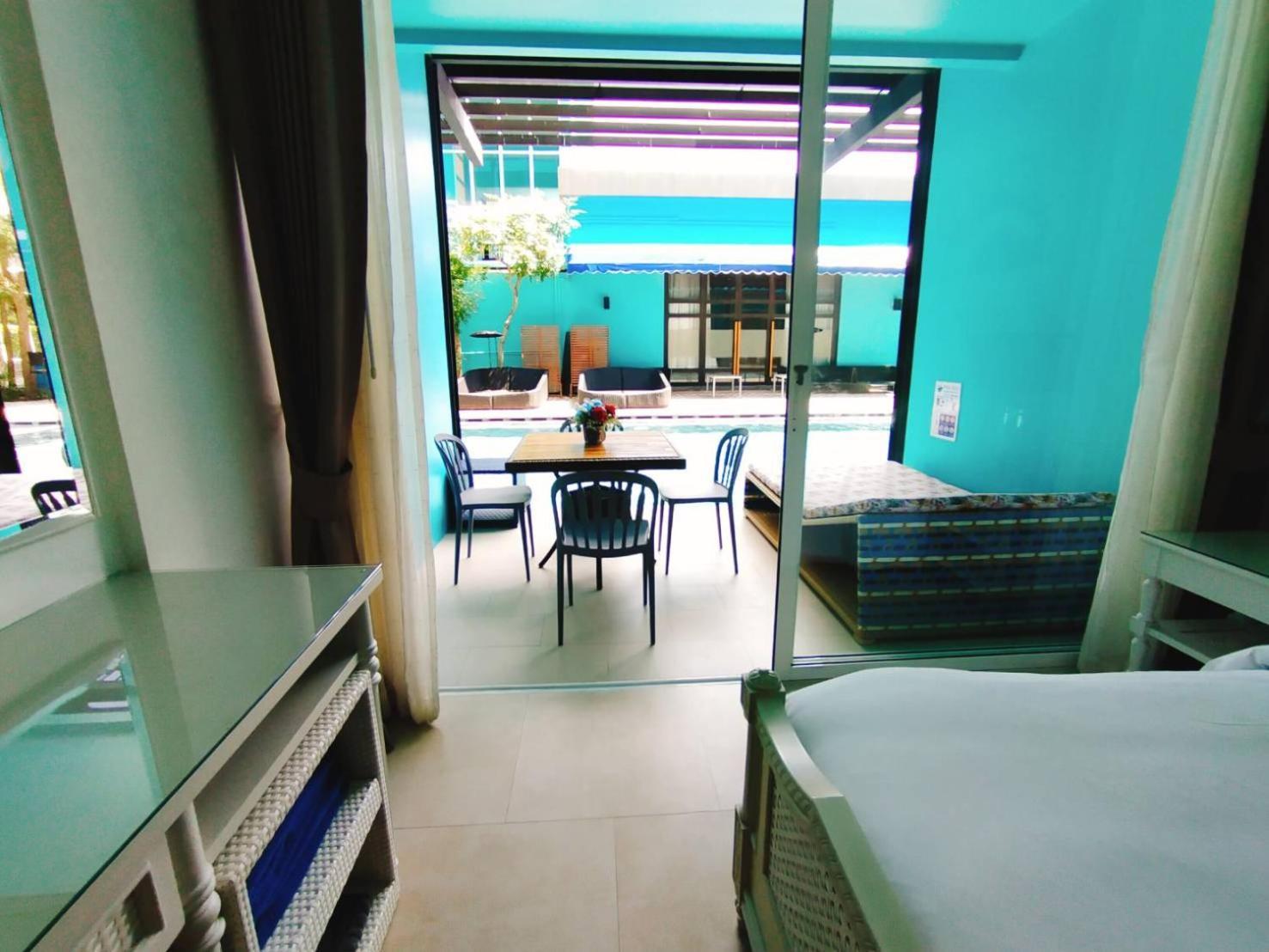 Beach Walk Boutique Resort Bangsaen Habitación foto